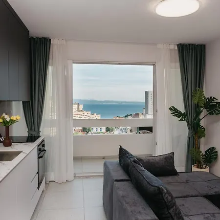 Greenview Apartment